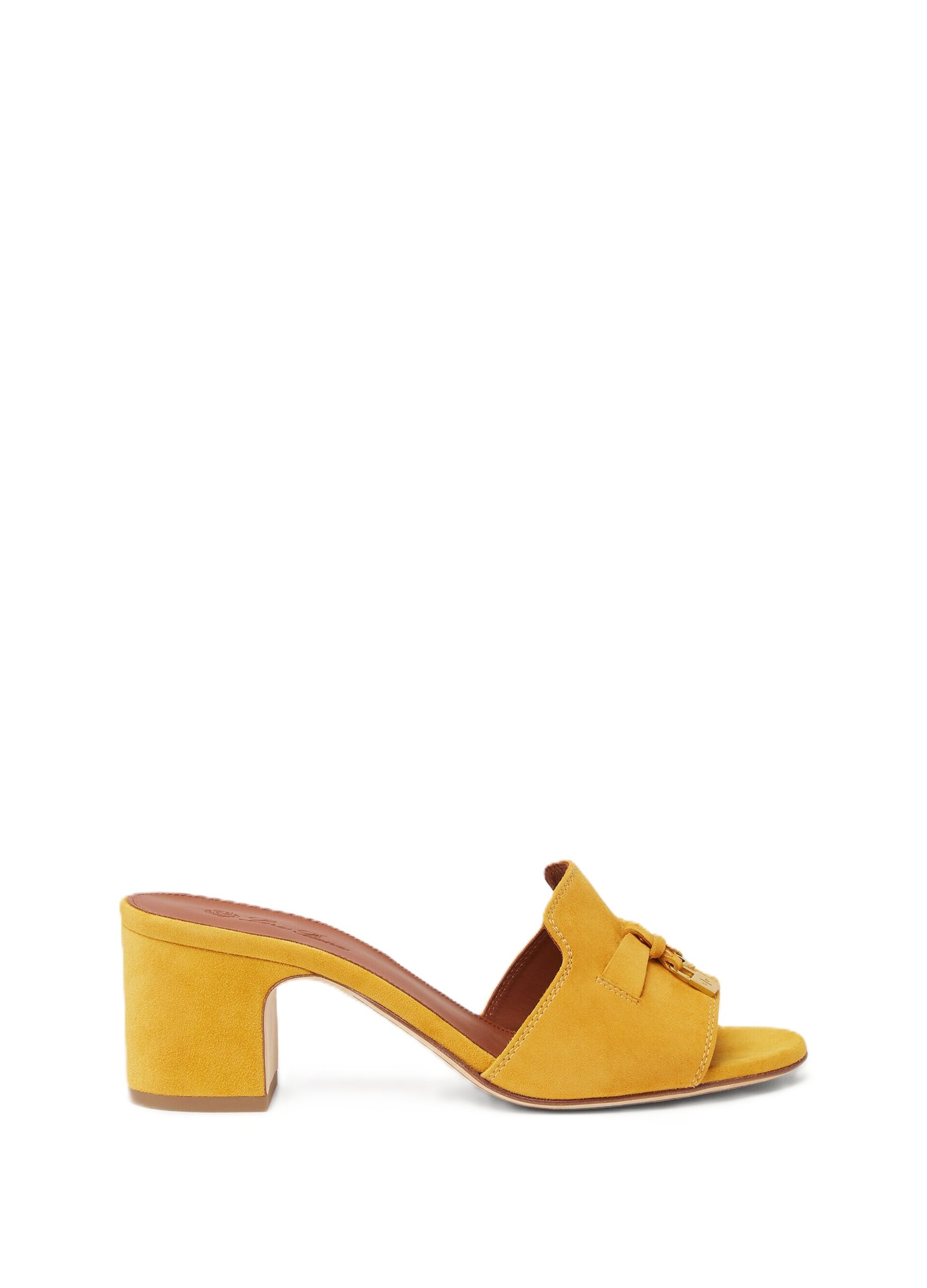 FAI5579_20F7_ZOOM Summer Charms Sandal Saffron Tea – תמונה 1