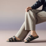Hermès Chypre Sandal Men – Noir / Étoupe 6